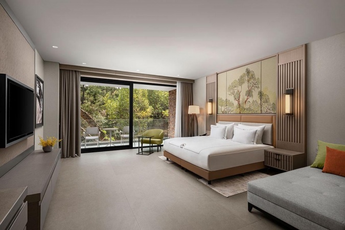 Temalı Deluxe Aile Odası Orman Manzaralı