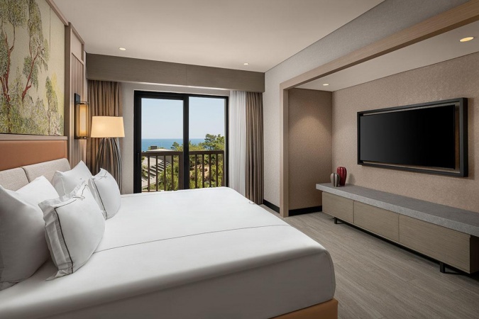 Eşsiz Deniz Manzaralı Queen Suite
